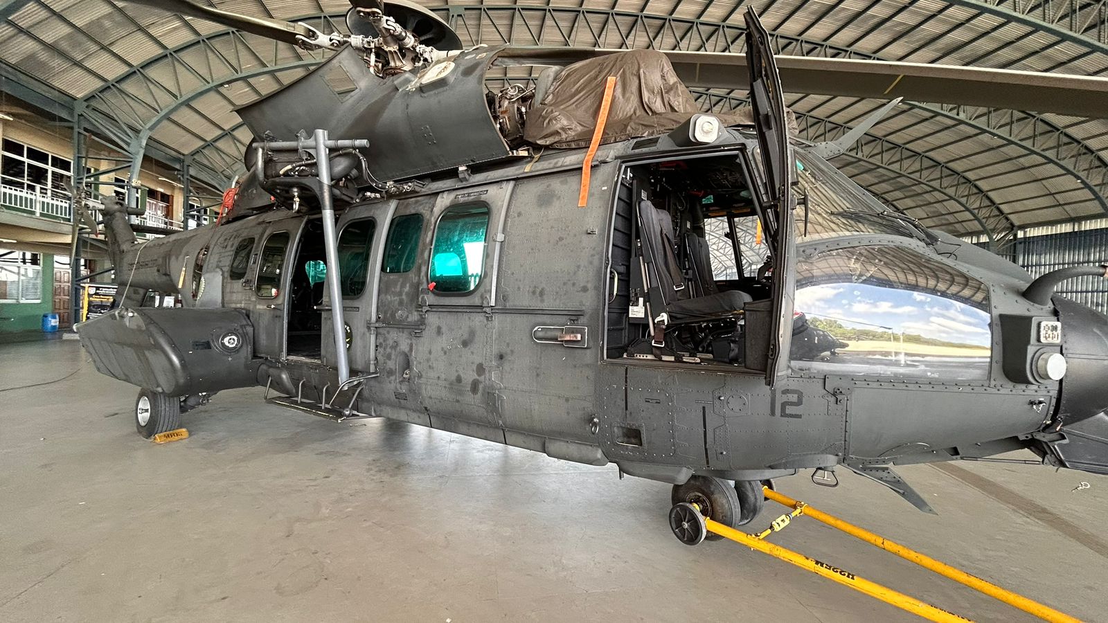 Helicópteros militares ampliam o alcance e a prontidão da Força Terrestre 